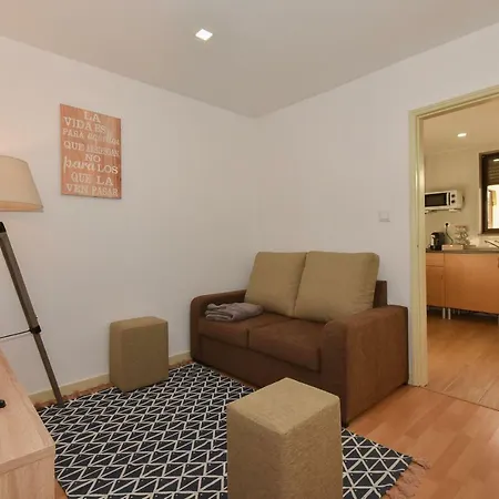 House Apartment *